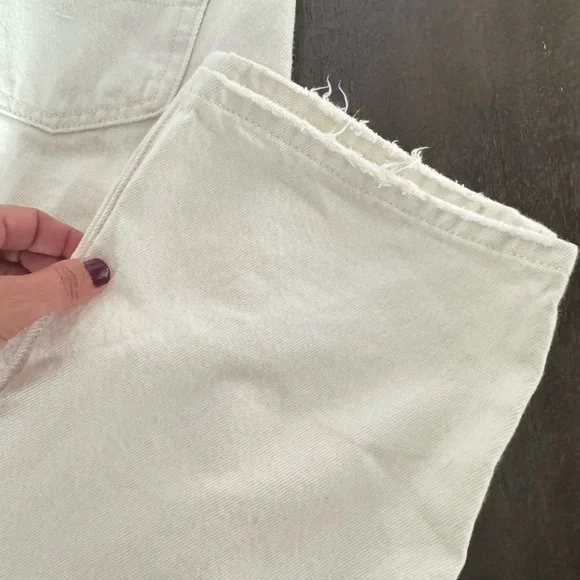 Levi’s 501 90s Jeans - Picture 7 of 11